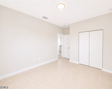 2116 Ne 22nd Avenue - Photo Thumbnail 23