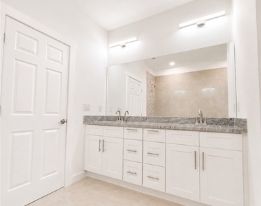 2116 Ne 22nd Avenue - Photo Thumbnail 17