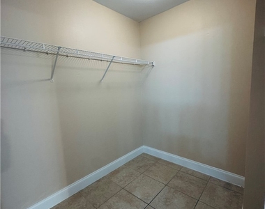 1140 Nw 1st Avenue - Photo Thumbnail 17