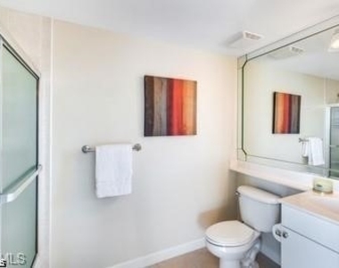 14250 Royal Harbour Court - Photo Thumbnail 24