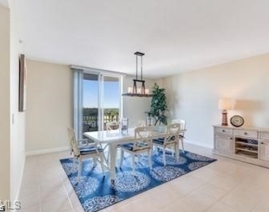 14250 Royal Harbour Court - Photo Thumbnail 12