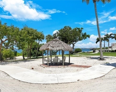 14250 Royal Harbour Court - Photo Thumbnail 36
