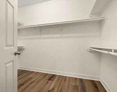 9439 Peralta Creek Court - Photo Thumbnail 21