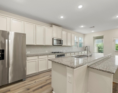9439 Peralta Creek Court - Photo Thumbnail 11
