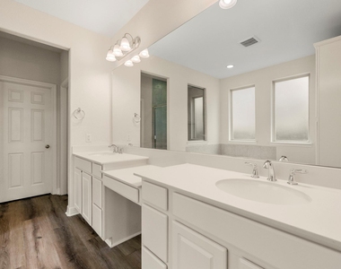 9439 Peralta Creek Court - Photo Thumbnail 17