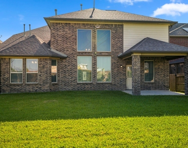 9439 Peralta Creek Court - Photo Thumbnail 33