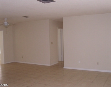 217 Jayview Avenue - Photo Thumbnail 1