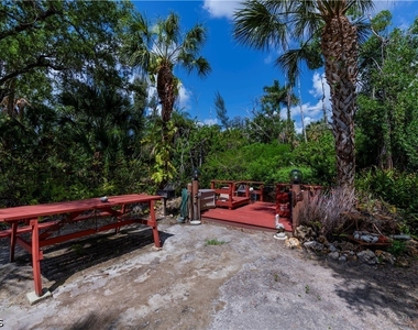 15178 Parkside Drive - Photo Thumbnail 25