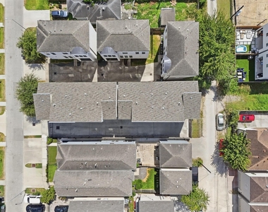 816 W 22nd Street - Photo Thumbnail 20