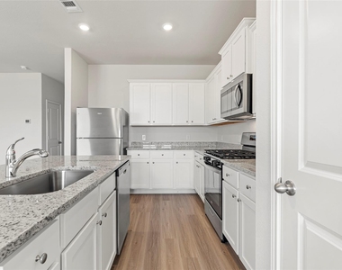 8931 New Jade Drive - Photo Thumbnail 3