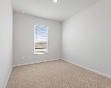 8931 New Jade Drive - Photo Thumbnail 7
