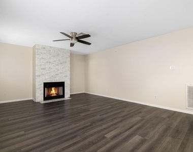 21039 Vista Trail Court - Photo Thumbnail 6