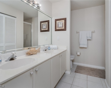8085 Celeste Drive - Photo Thumbnail 7