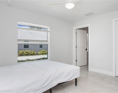 27302 Dortch Avenue - Photo Thumbnail 11
