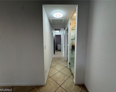 604 102nd Avenue N - Photo Thumbnail 6