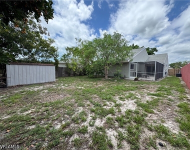 604 102nd Avenue N - Photo Thumbnail 25