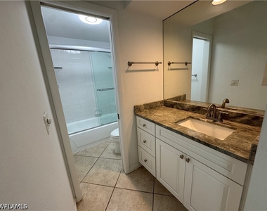604 102nd Avenue N - Photo Thumbnail 18