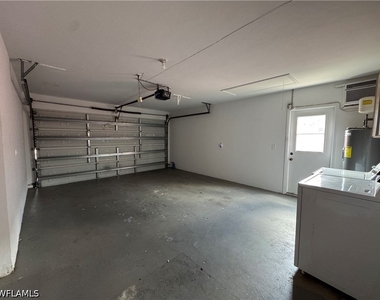 604 102nd Avenue N - Photo Thumbnail 23