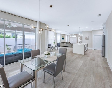 8260 Laurel Lakes Boulevard - Photo Thumbnail 20