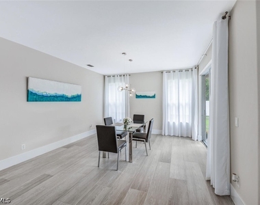 8260 Laurel Lakes Boulevard - Photo Thumbnail 18