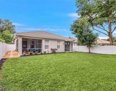 8260 Laurel Lakes Boulevard - Photo Thumbnail 33