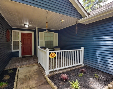 3218 Lake Stream Drive - Photo Thumbnail 4