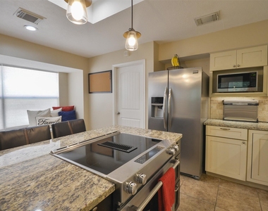 3218 Lake Stream Drive - Photo Thumbnail 22