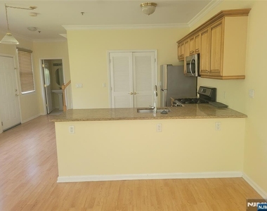 30 Federal Hill - Photo Thumbnail 6