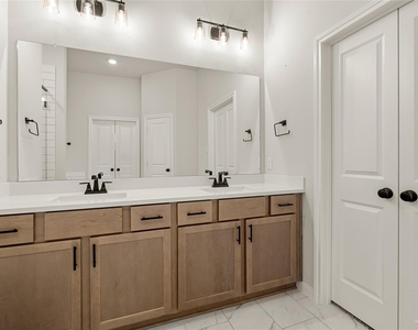 836 Marisol Bay Drive - Photo Thumbnail 19