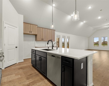 836 Marisol Bay Drive - Photo Thumbnail 7