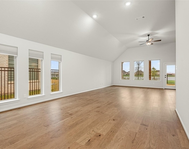 836 Marisol Bay Drive - Photo Thumbnail 13