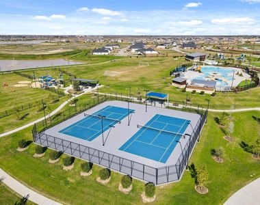 836 Marisol Bay Drive - Photo Thumbnail 27