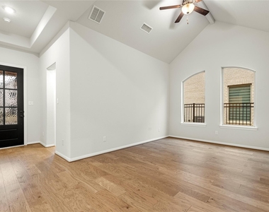836 Marisol Bay Drive - Photo Thumbnail 3