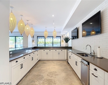 1125 Central Avenue - Photo Thumbnail 43