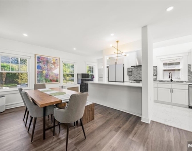 332 Allaire - Photo Thumbnail 10