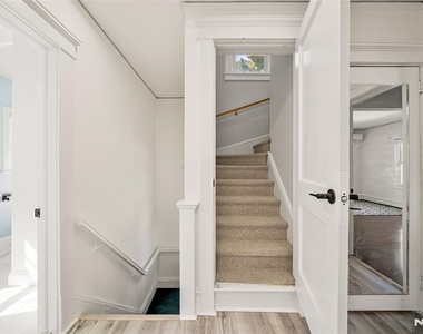 332 Allaire - Photo Thumbnail 16