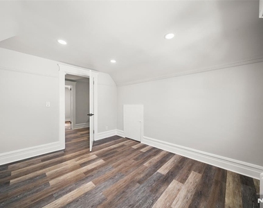332 Allaire - Photo Thumbnail 24