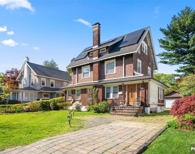 332 Allaire - Photo Thumbnail 1