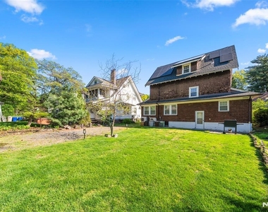 332 Allaire - Photo Thumbnail 31