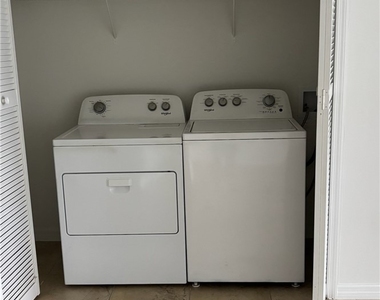 4713 13th Street Sw - Photo Thumbnail 10