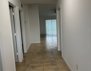 4713 13th Street Sw - Photo Thumbnail 5