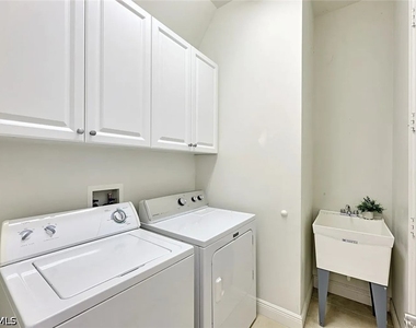 847 98th Avenue N - Photo Thumbnail 14