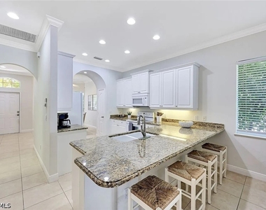 847 98th Avenue N - Photo Thumbnail 10