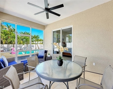 847 98th Avenue N - Photo Thumbnail 18