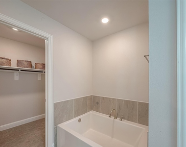 462 Aurora Creek Lane - Photo Thumbnail 20