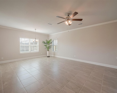 462 Aurora Creek Lane - Photo Thumbnail 8