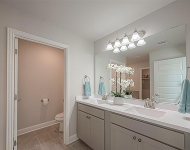 462 Aurora Creek Lane - Photo Thumbnail 18