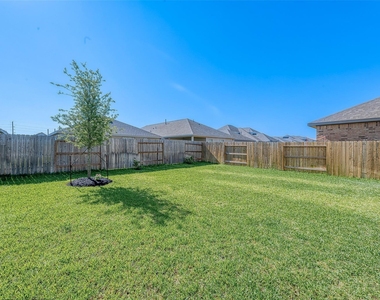 462 Aurora Creek Lane - Photo Thumbnail 35