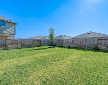462 Aurora Creek Lane - Photo Thumbnail 36