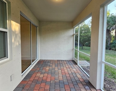 3141 Amadora Circle - Photo Thumbnail 20